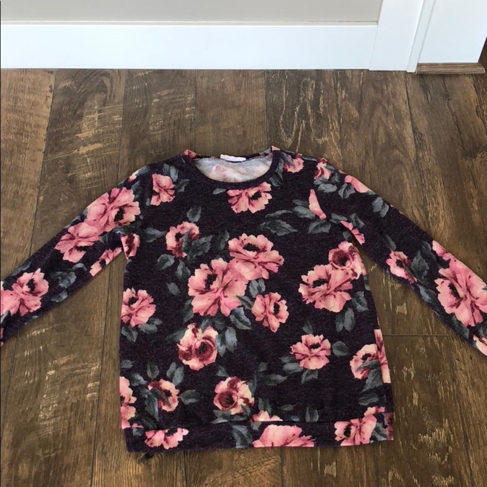 Floral top